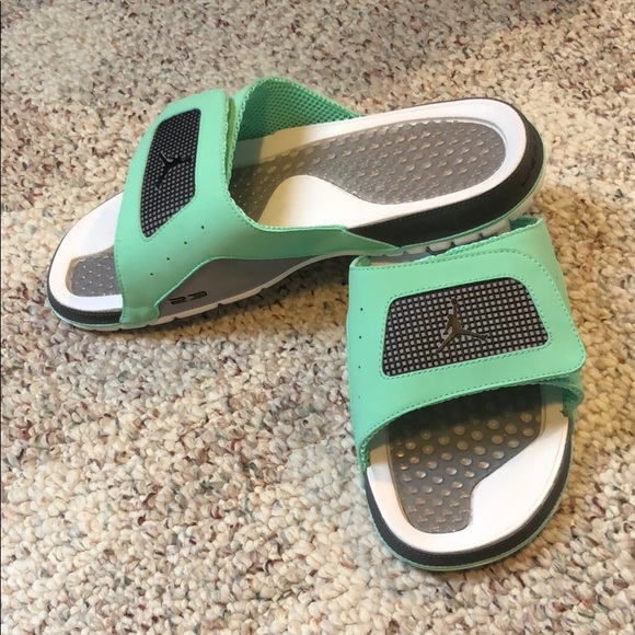 jordan sandals size 12